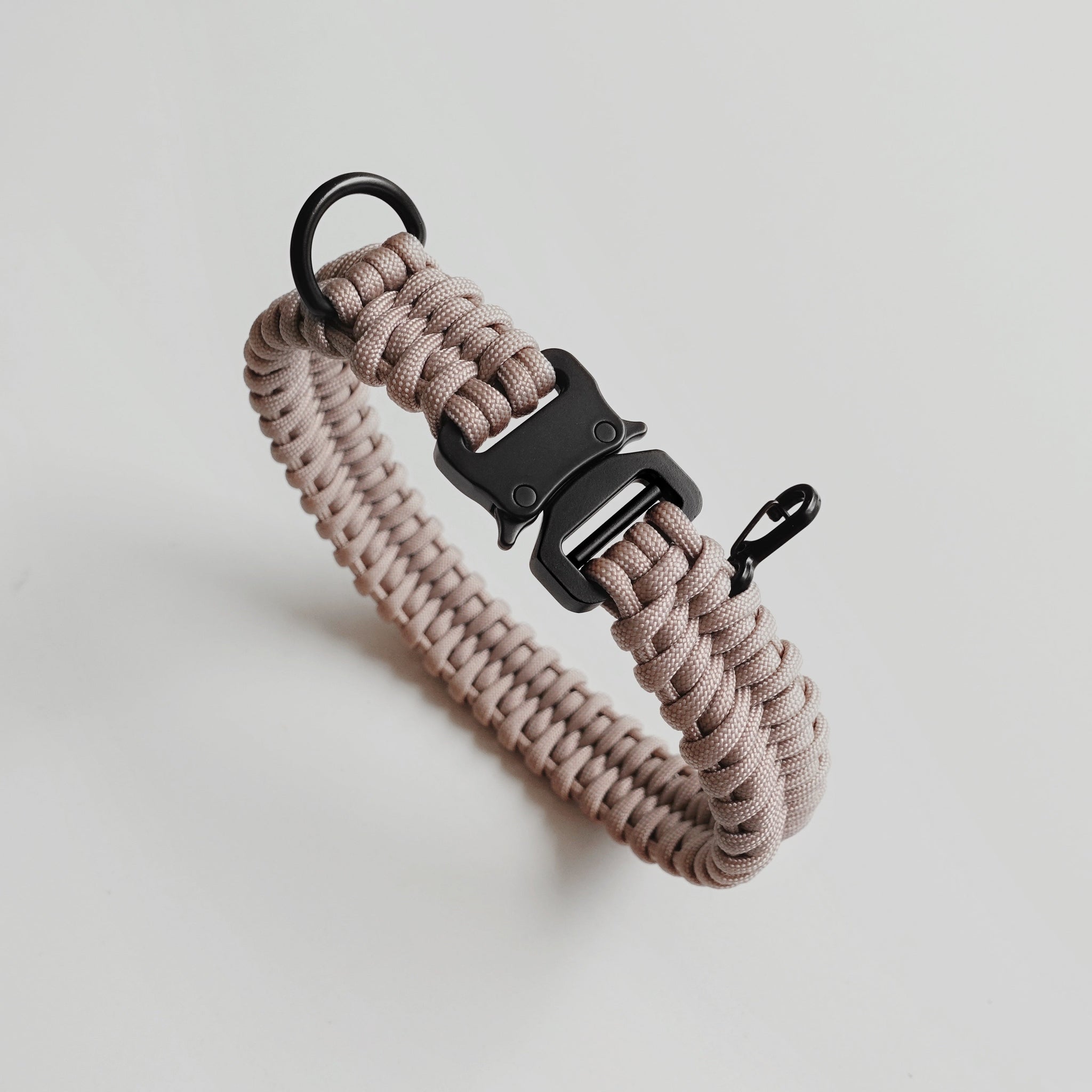 FOSSIL original – Lambwolf Collective FOSSIL original – Lambwolf Collective