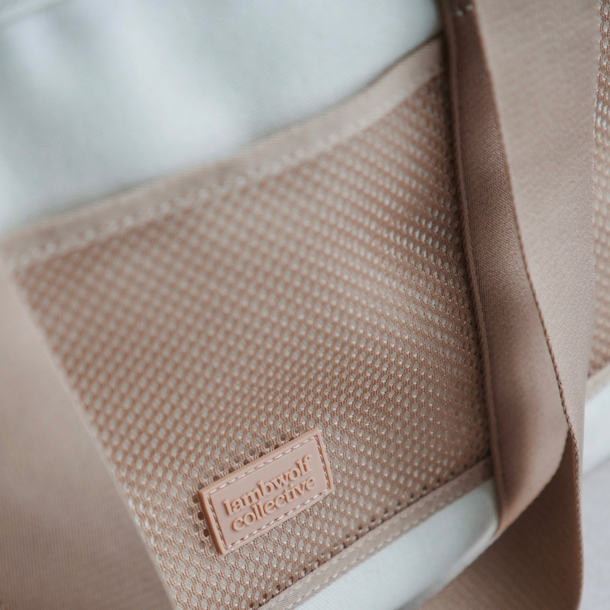 SUBWAY - Dog Carrier | Pet Carrier – Lambwolf Collective